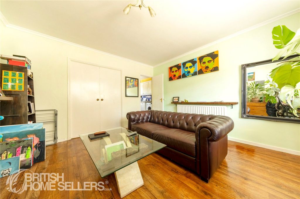 Property photo 3 of 13 Picture No. 07
