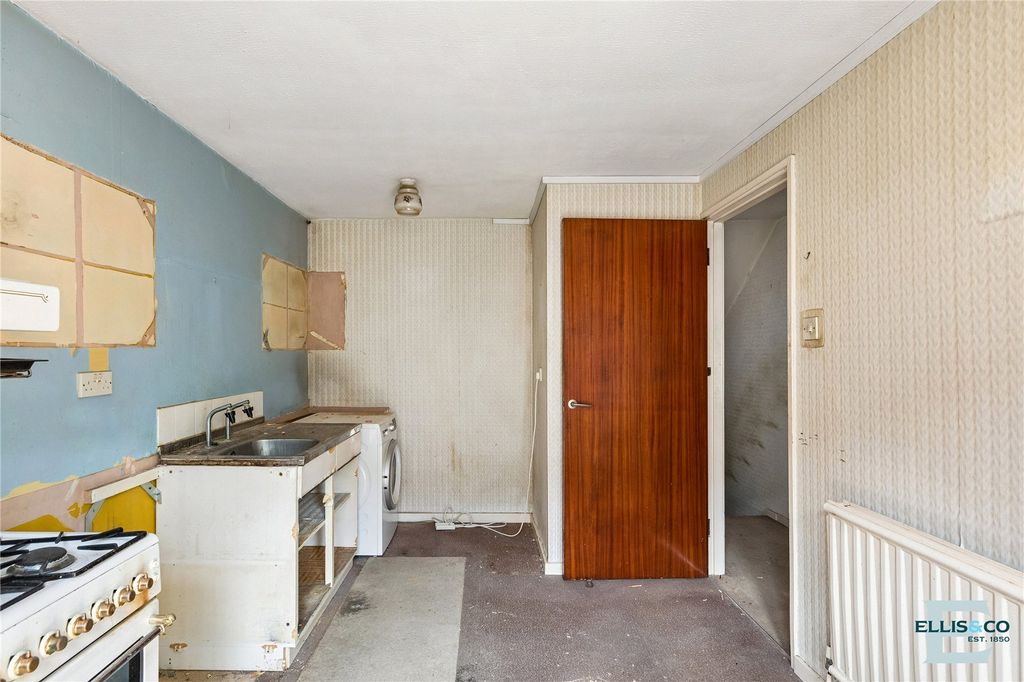 Property photo 2 of 20 Picture No. 07