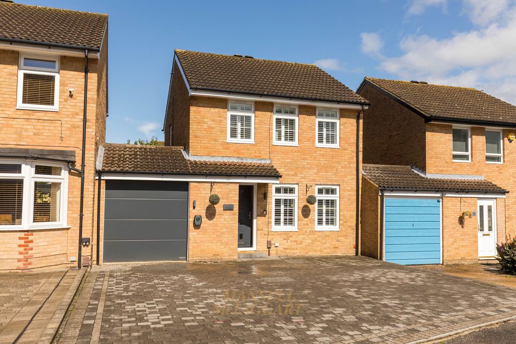 Property photo 1 of 23