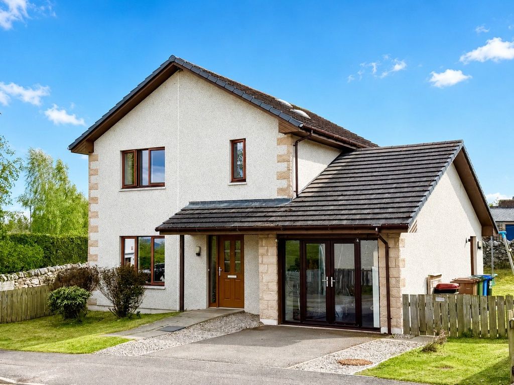 Property photo 1 of 37