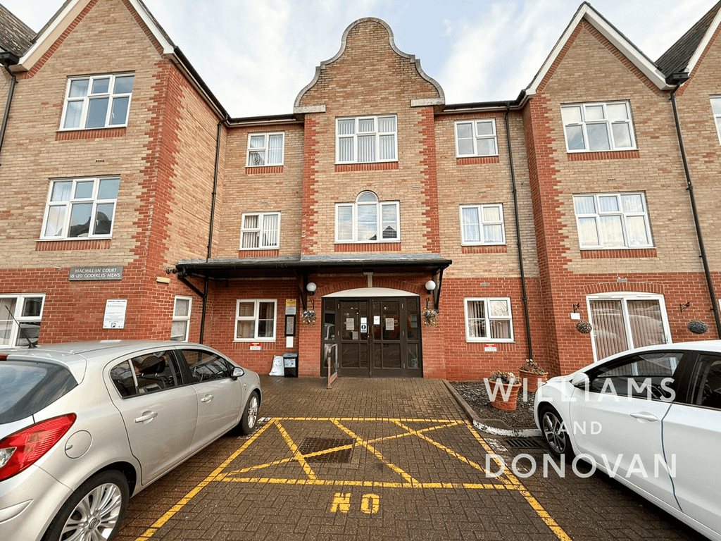 Property photo 1 of 17