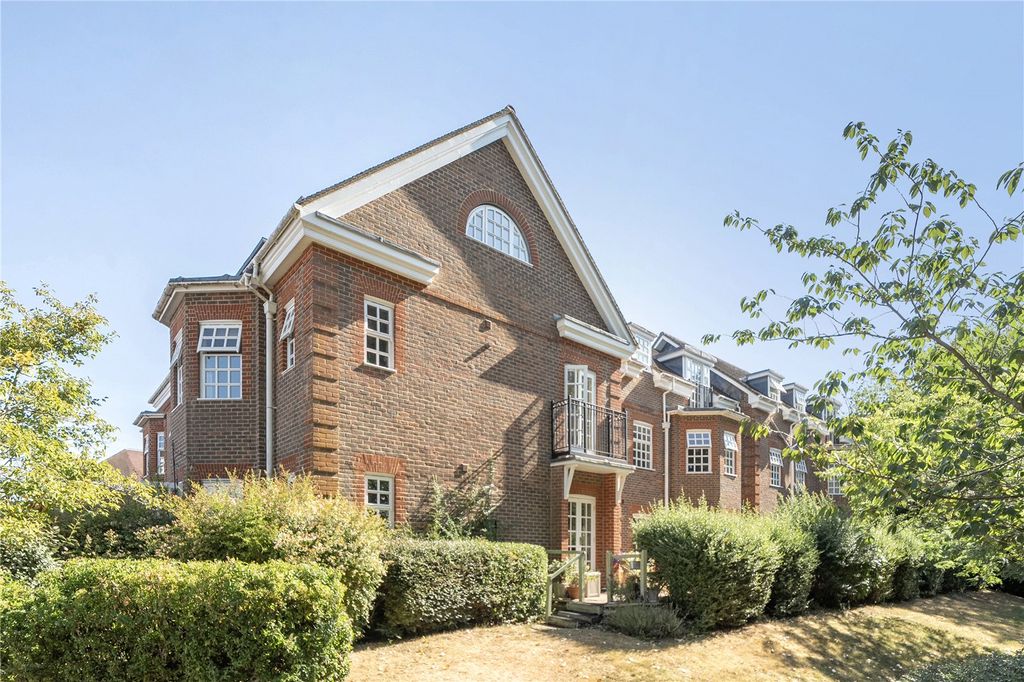 Property photo 1 of 14 Main Aspect