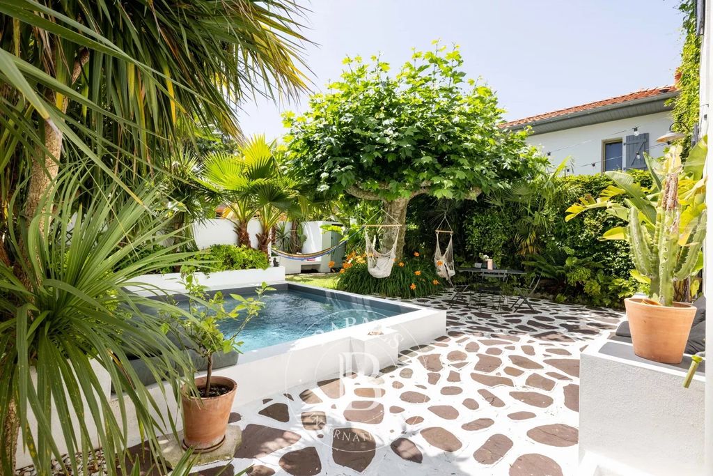 Property photo 3 of 23