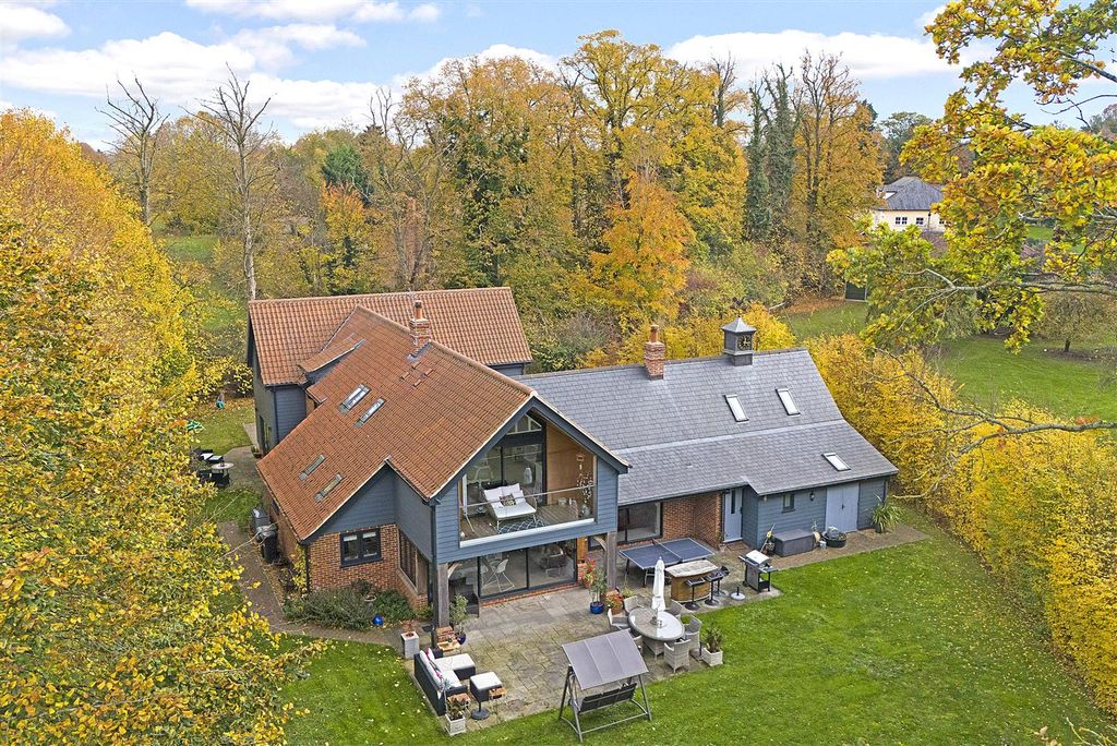 Property photo 3 of 43 Lime Tree Barn Aerial Ph04.Jpg