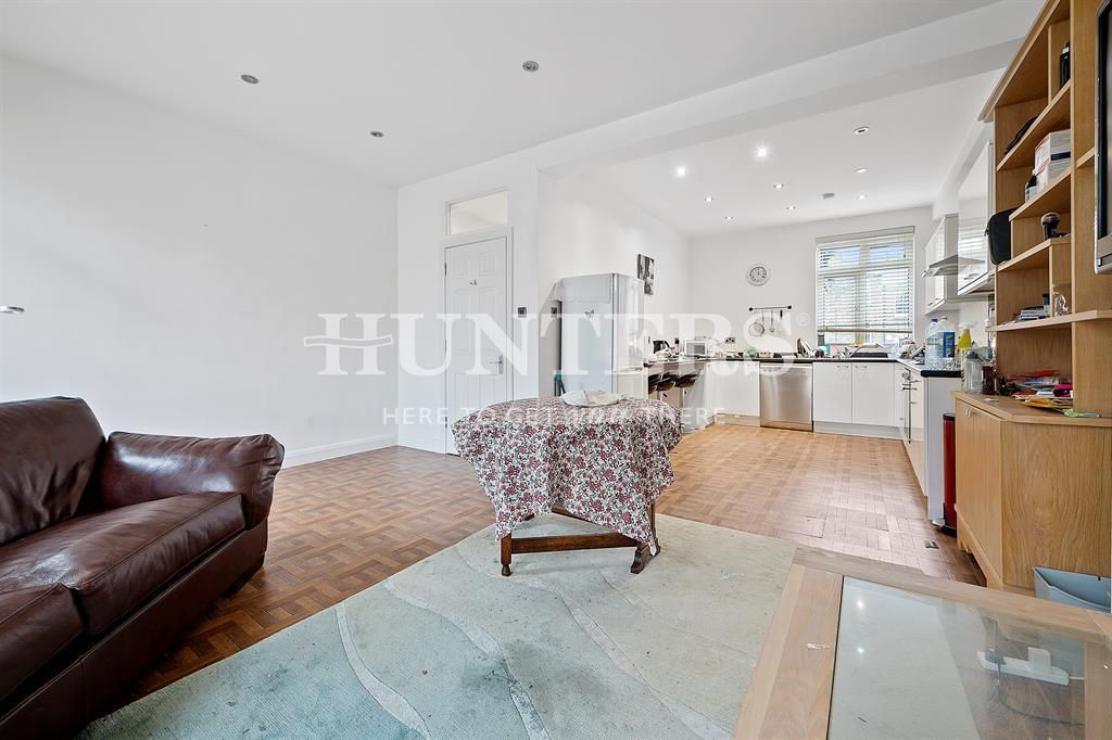 Property photo 2 of 7