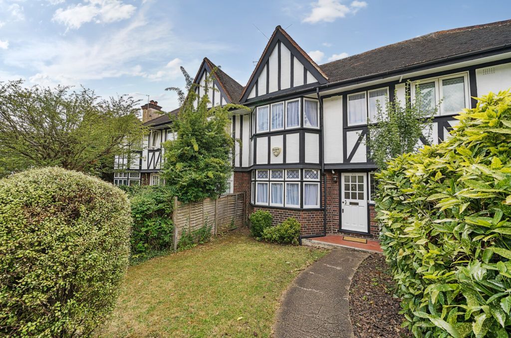 Property photo 1 of 17