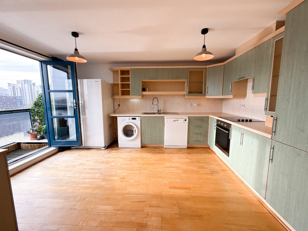 Property photo 1 of 22 Kitchen