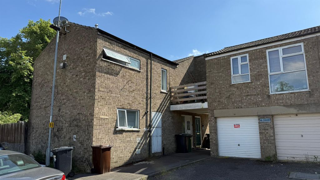 Property photo 1 of 2