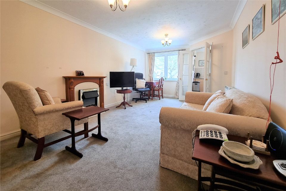 Property photo 3 of 9 1