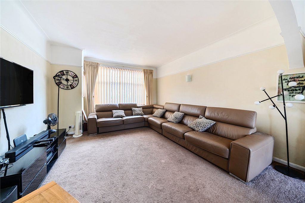 Property photo 3 of 16 Picture No. 34