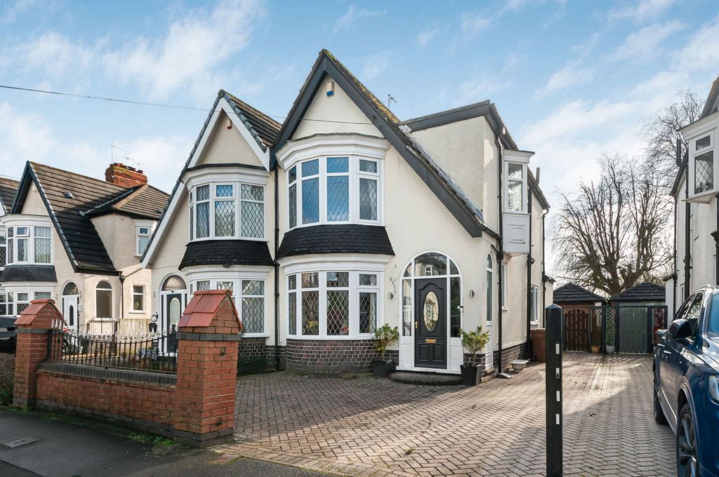 Property photo 1 of 21