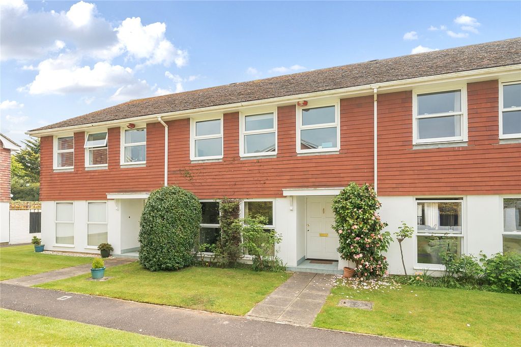 Property photo 1 of 20 Front Aspect