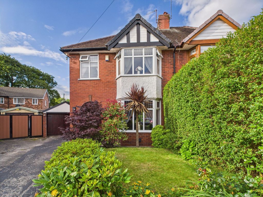 Property photo 1 of 33