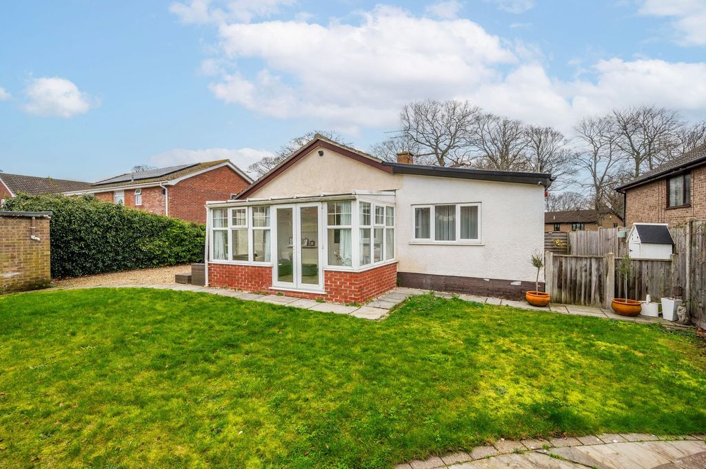 Property photo 2 of 16