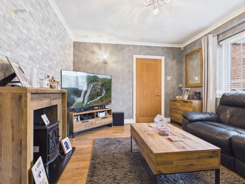 Property photo 3 of 31 Cam01332G0Pr0657Still004