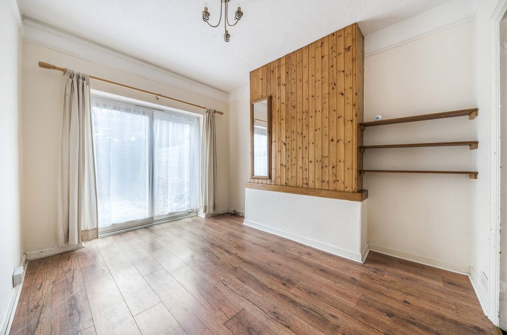 Property photo 3 of 11 Picture No. 09