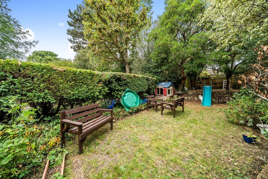 Property photo 2 of 15