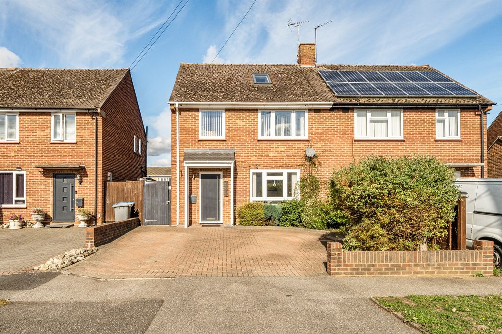 Property photo 1 of 12