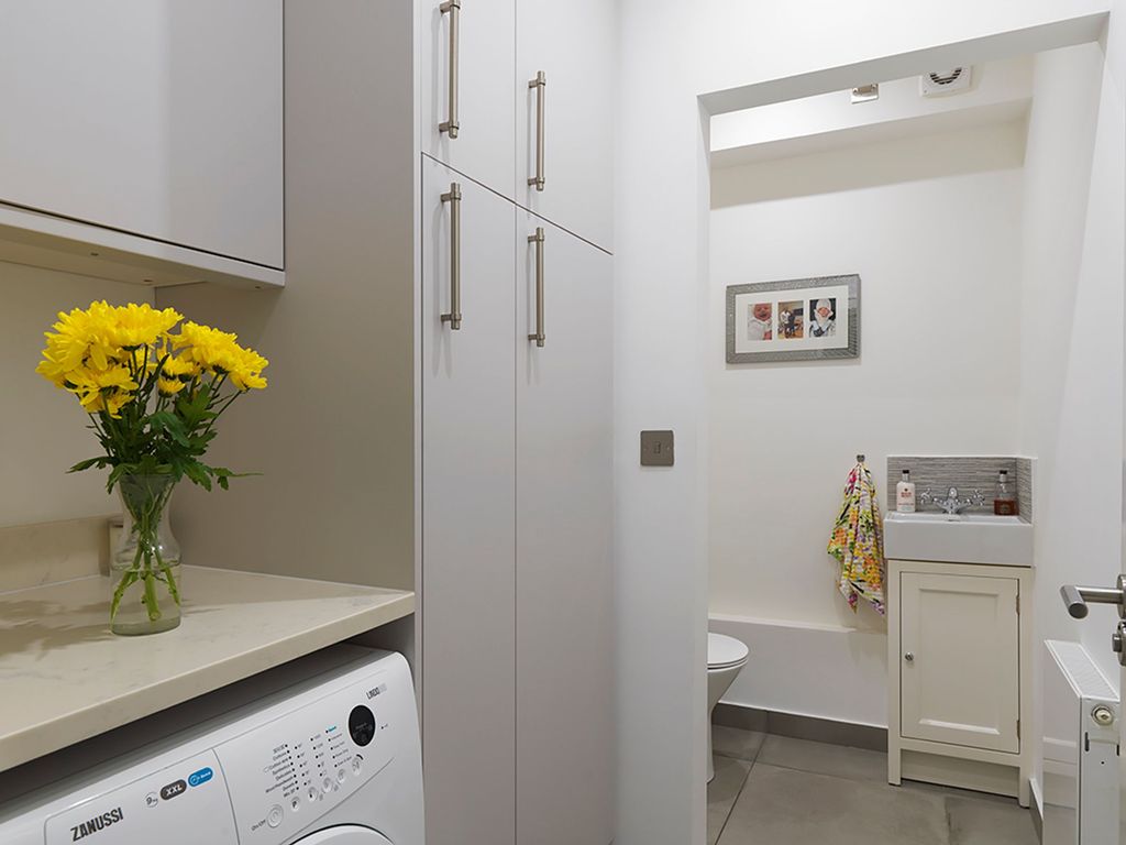 Property photo 3 of 26 Utility Room