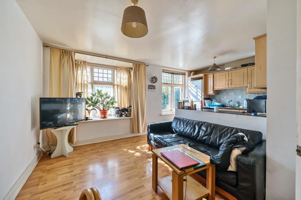 Property photo 2 of 17 Living Area