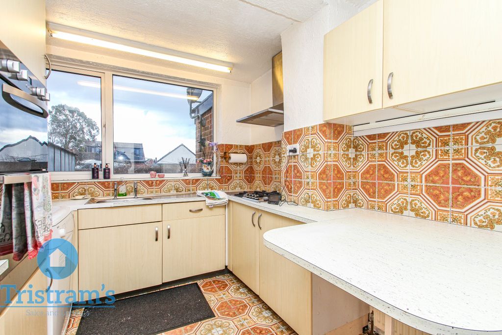 Property photo 3 of 26 Img_7280
