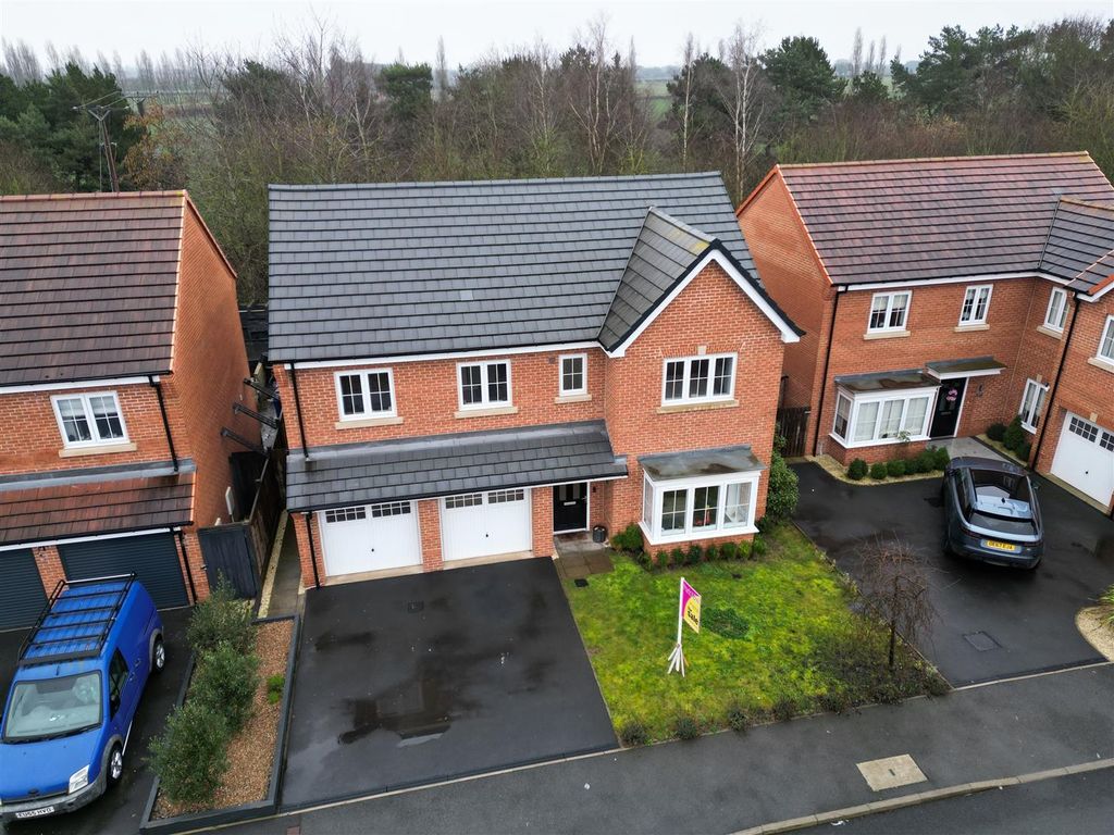 Property photo 1 of 30 Front