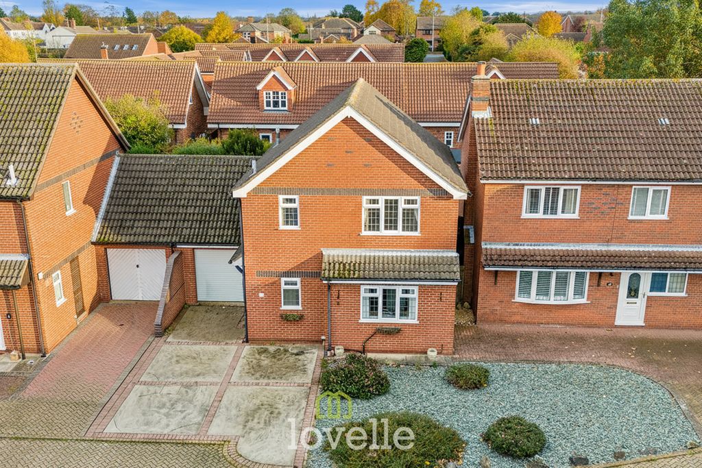 Property photo 1 of 25