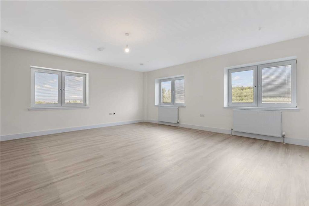 Property photo 3 of 12 Open Plan Lounge &amp; Kitchen