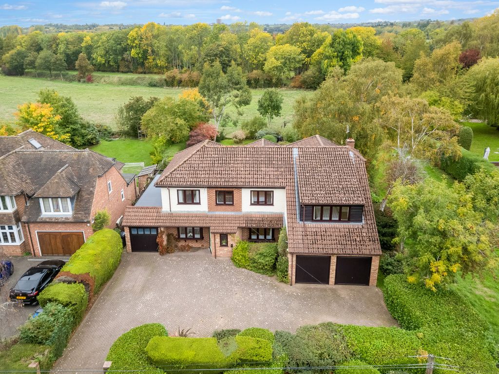 Property photo 1 of 35