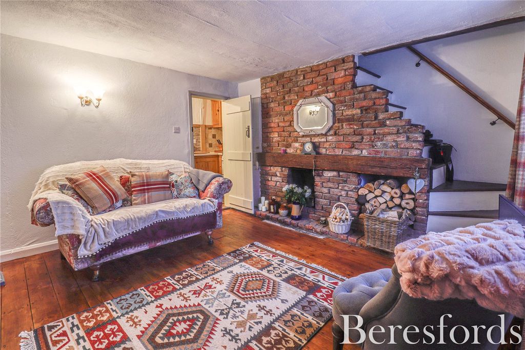 Property photo 2 of 14 Picture No. 12