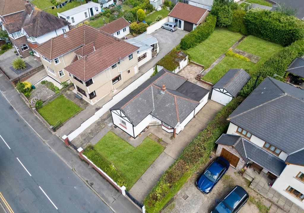 Property photo 3 of 28