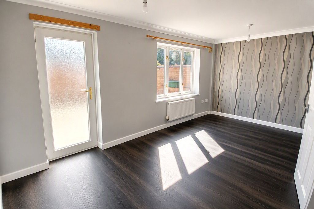 Property photo 2 of 12 Picture No. 01