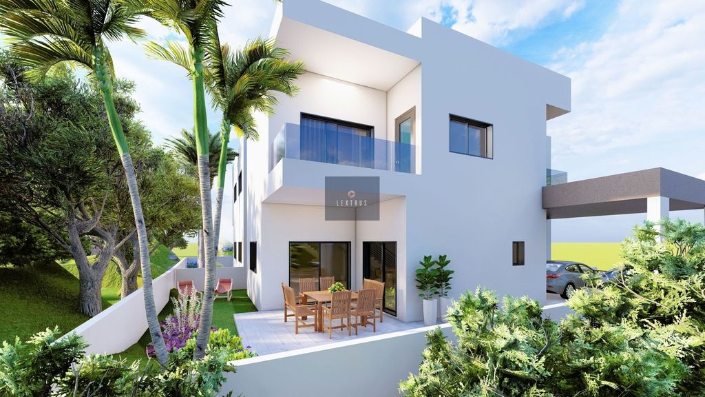 Property photo 3 of 7