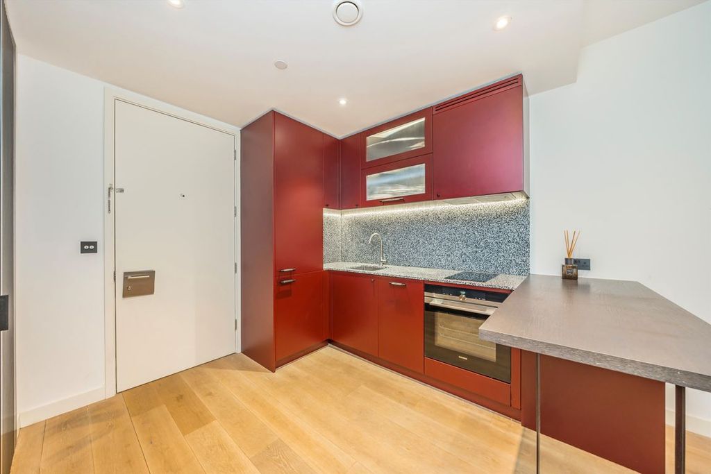 Property photo 2 of 5