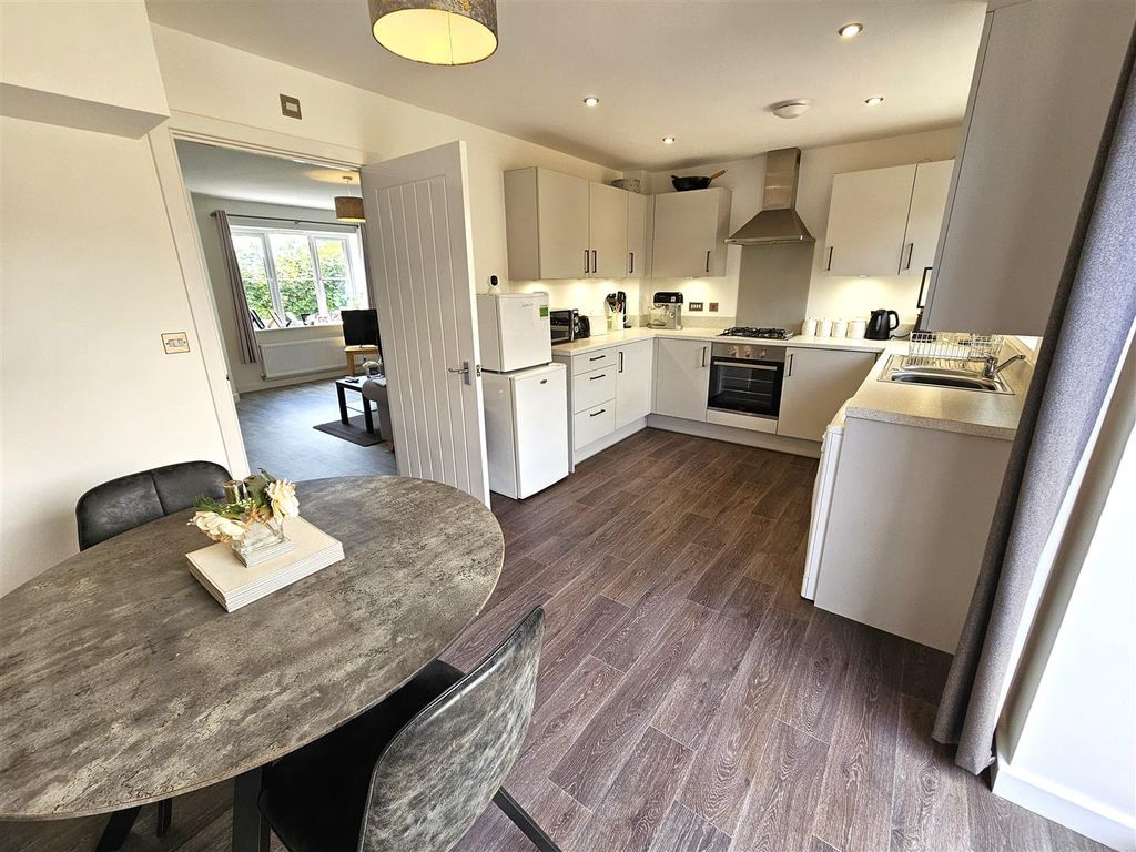 Property photo 2 of 15 Kitchen - Diner (2).Jpg
