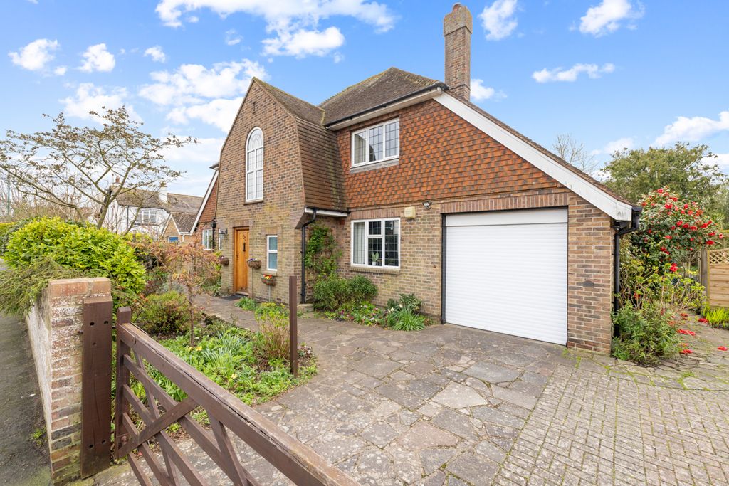 Property photo 1 of 29