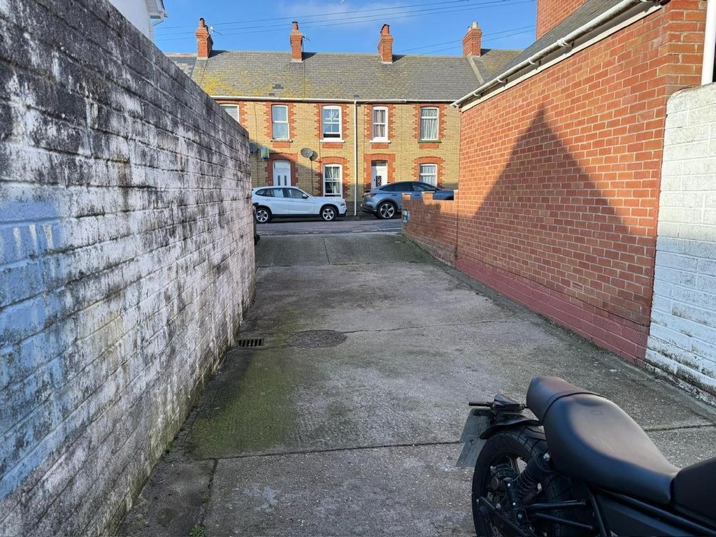 Property photo 3 of 5 Drive.Jpg