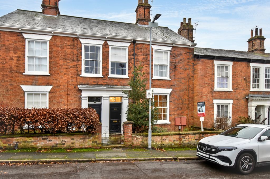 Property photo 1 of 15