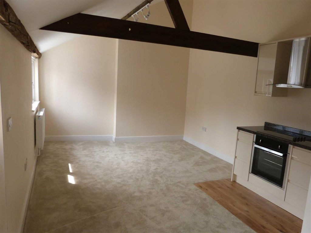Property photo 3 of 5