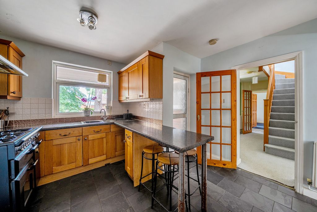 Property photo 3 of 18 1479069-9-6A2Ffc0...