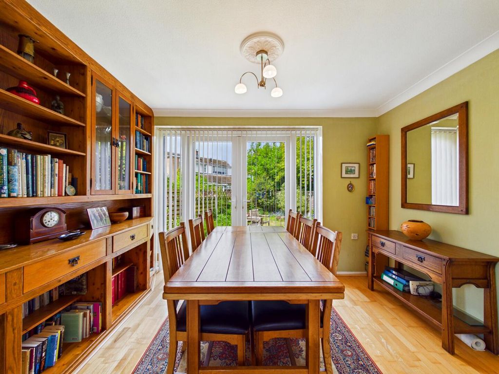 Property photo 3 of 14 Dining Room