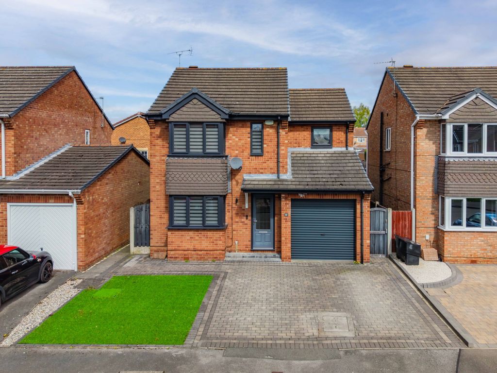 Property photo 1 of 28