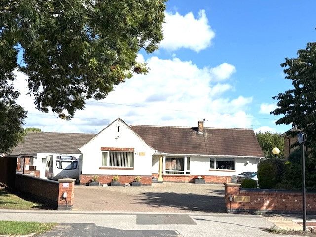 Property photo 1 of 40