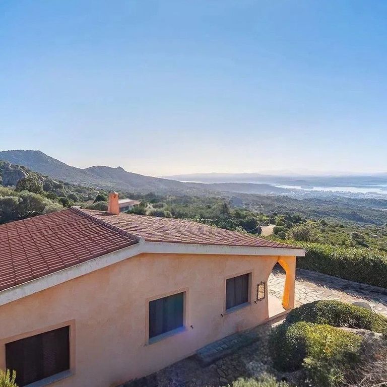 Property photo 1 of 18 Exquisite Villa In Porto Cervo, Sardinia