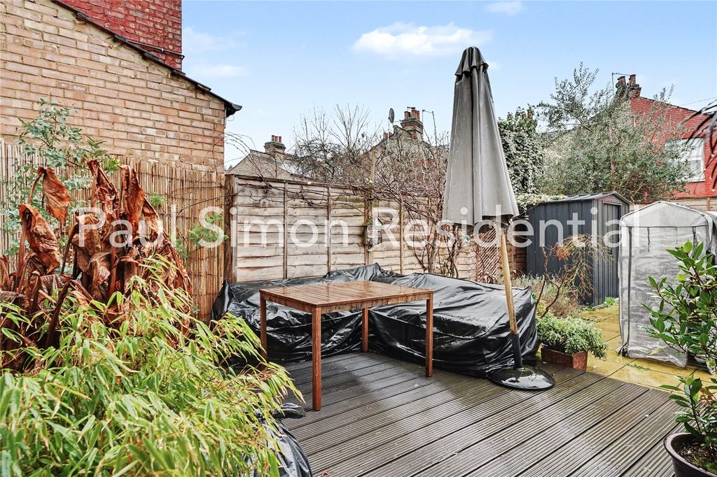 Property photo 3 of 26 Picture No. 22
