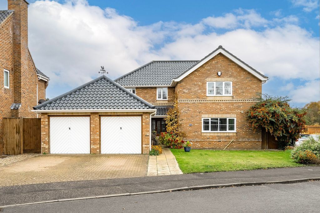 Property photo 1 of 25