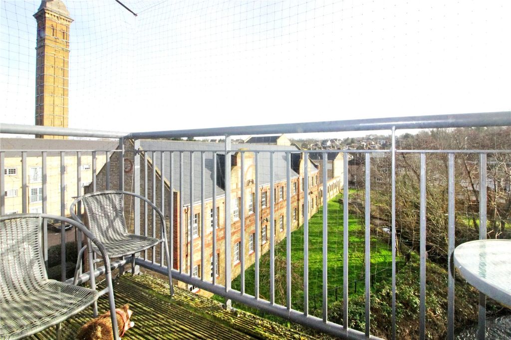 Property photo 2 of 5 Picture No. 04