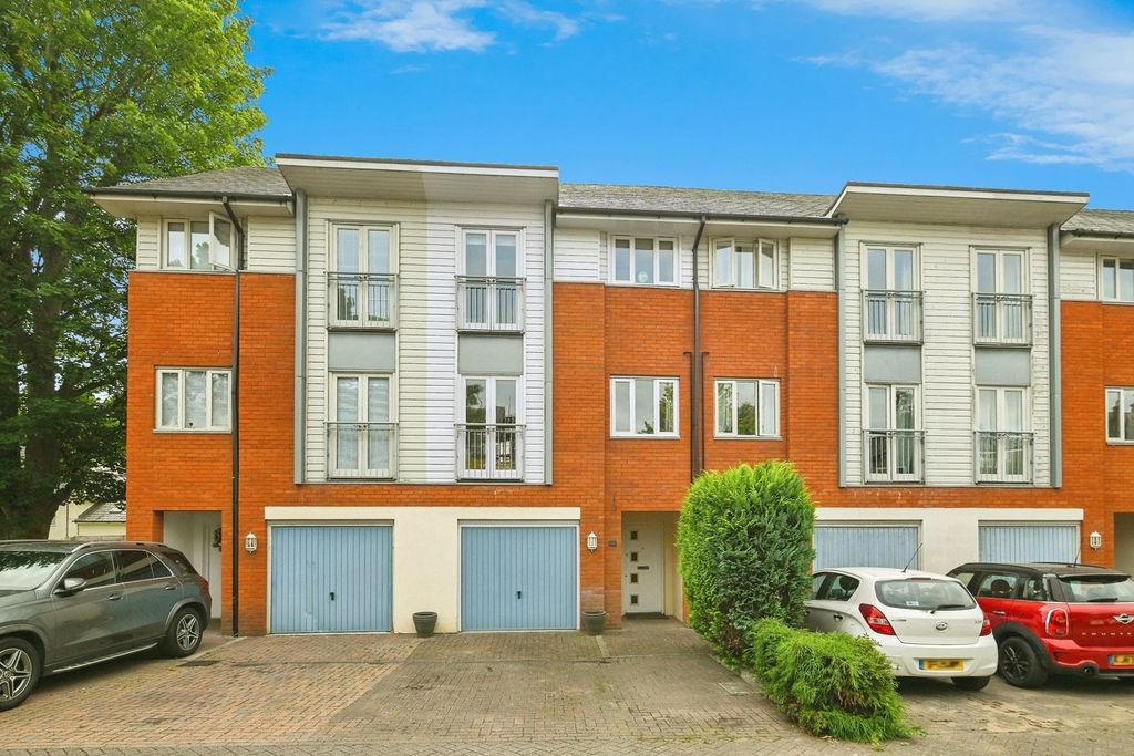 Property photo 2 of 12 Picture No. 03