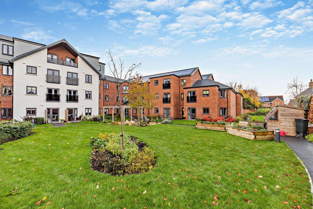Additional image 19 of 1 bed flat for saleBurlington Gardens, Leyland PR25