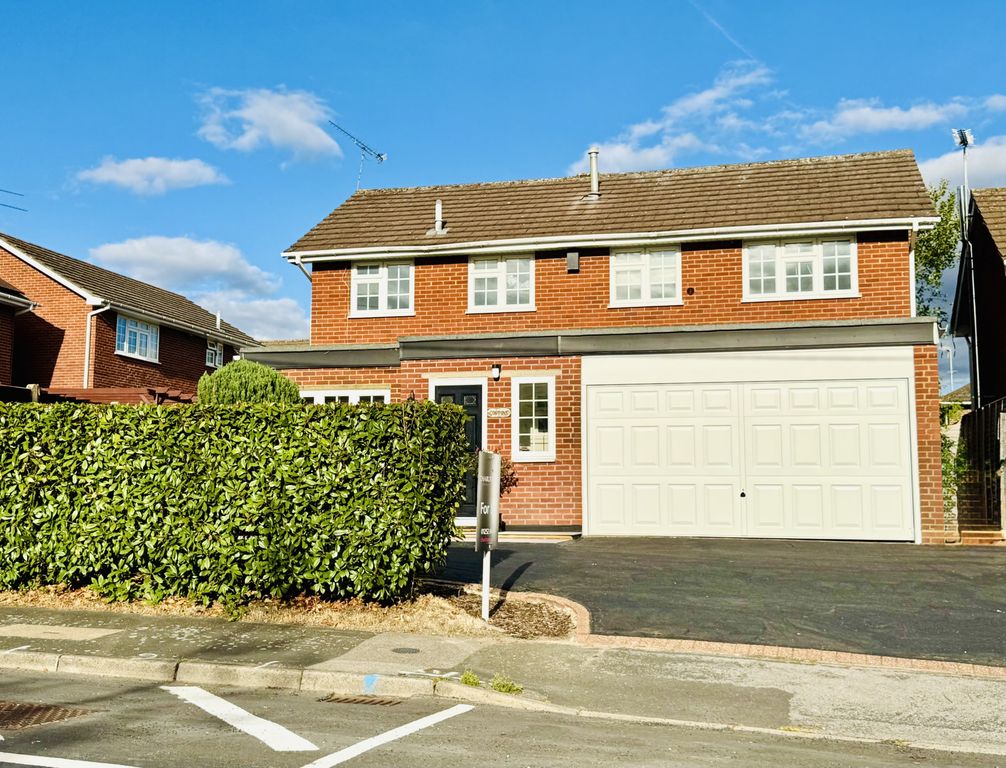 Property photo 1 of 13